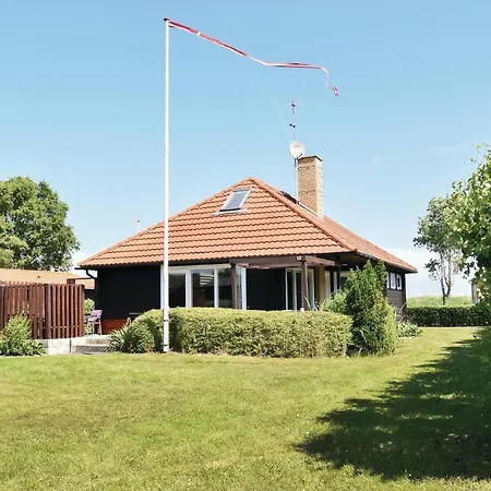 בית נופש Two-bedroom Holiday In